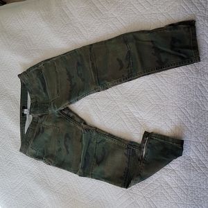BDG Urban Outfitters 28 skinny camo leg zipper pants
